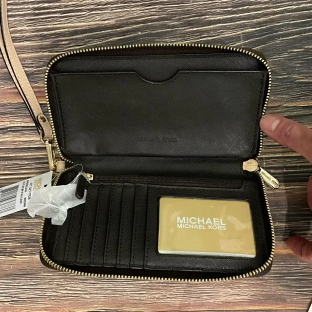 MICHAEL KORS JET SET WALLET SIGNATURE BROWN AND GOLD HARDWARE